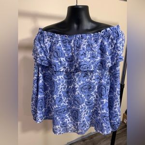 Ann Taylor Off the shoulder shirt